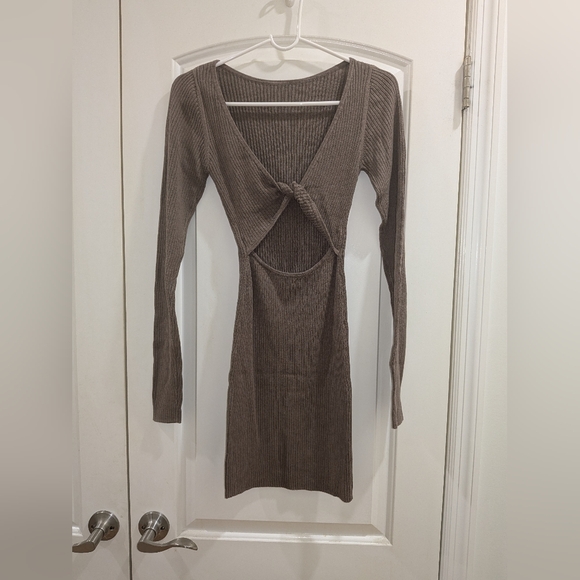 16. BEC + BRIDGE RIVIERA KNIT LONG SLEEVE MINI DRESS - Picture 5 of 7